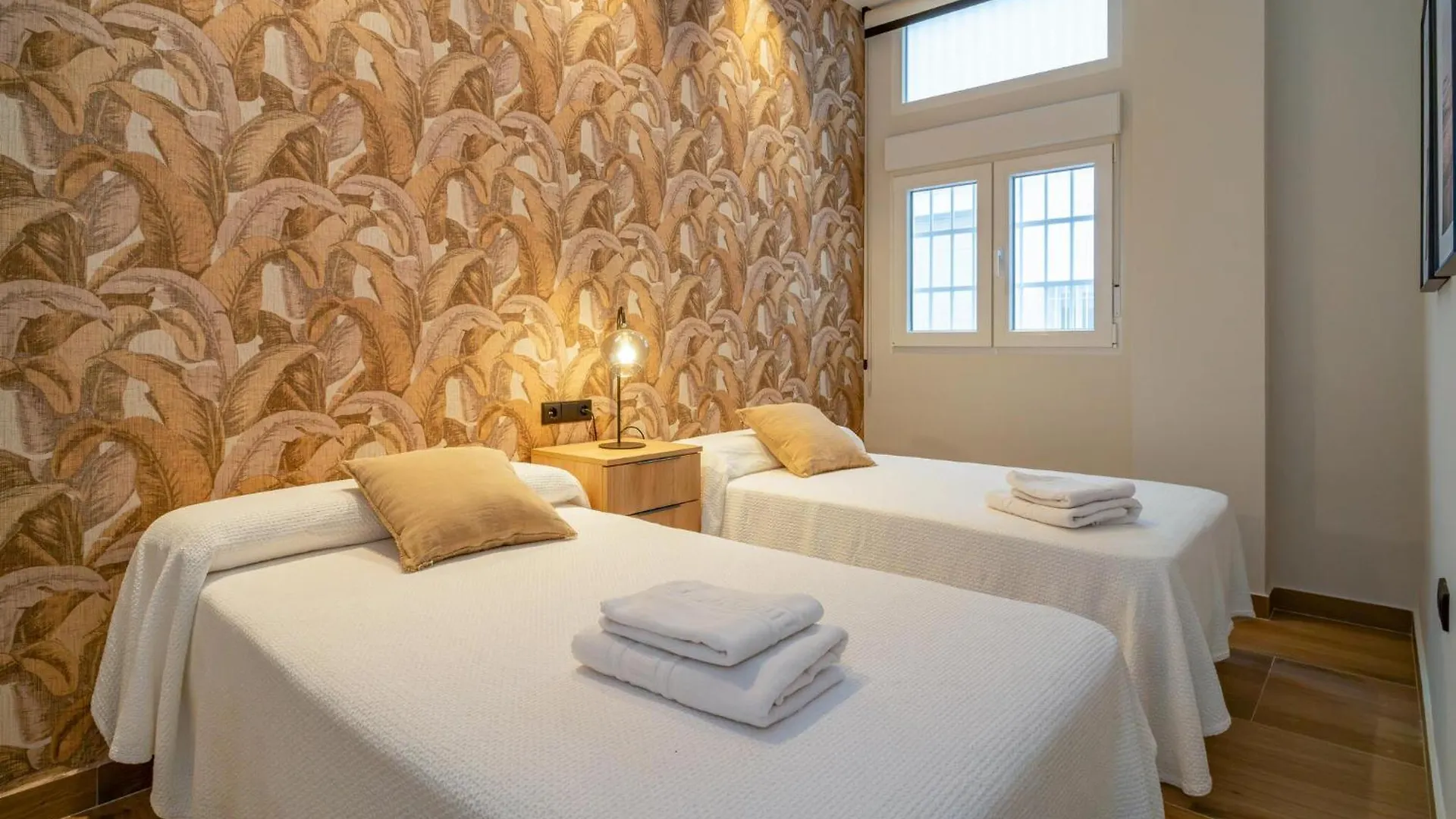 Lovely Apartment In Torrenueva With Kitchenette